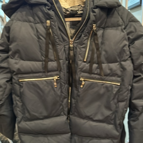 BLUE OROLAY WINTER COAT - SIZE MEDIUM - EXCELLENT CONDITION! - Picture 4 of 11